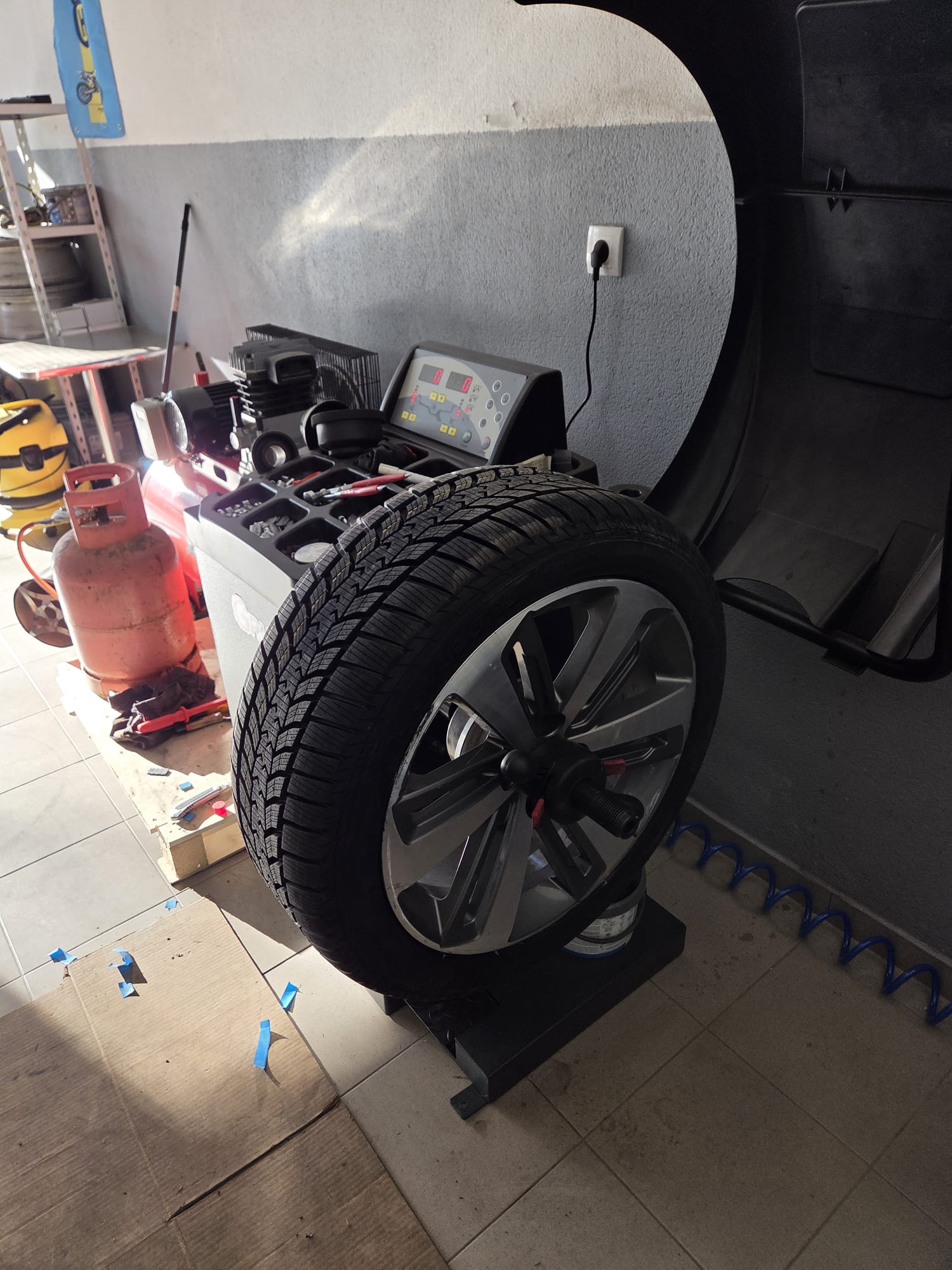 Felge i gume Petronije